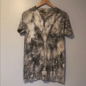 non-toxic / hand-dyed / cotton • vintage tie dye